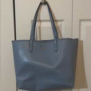 Coach purse with matching wallet